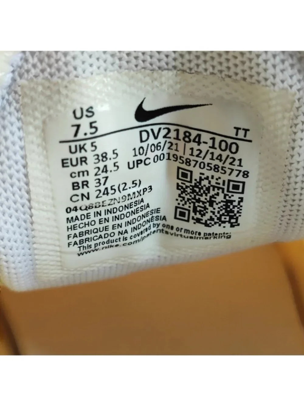 Nike Air Max 270 Women's Size 7.5 US Sneakers Mesh White DV2184-100